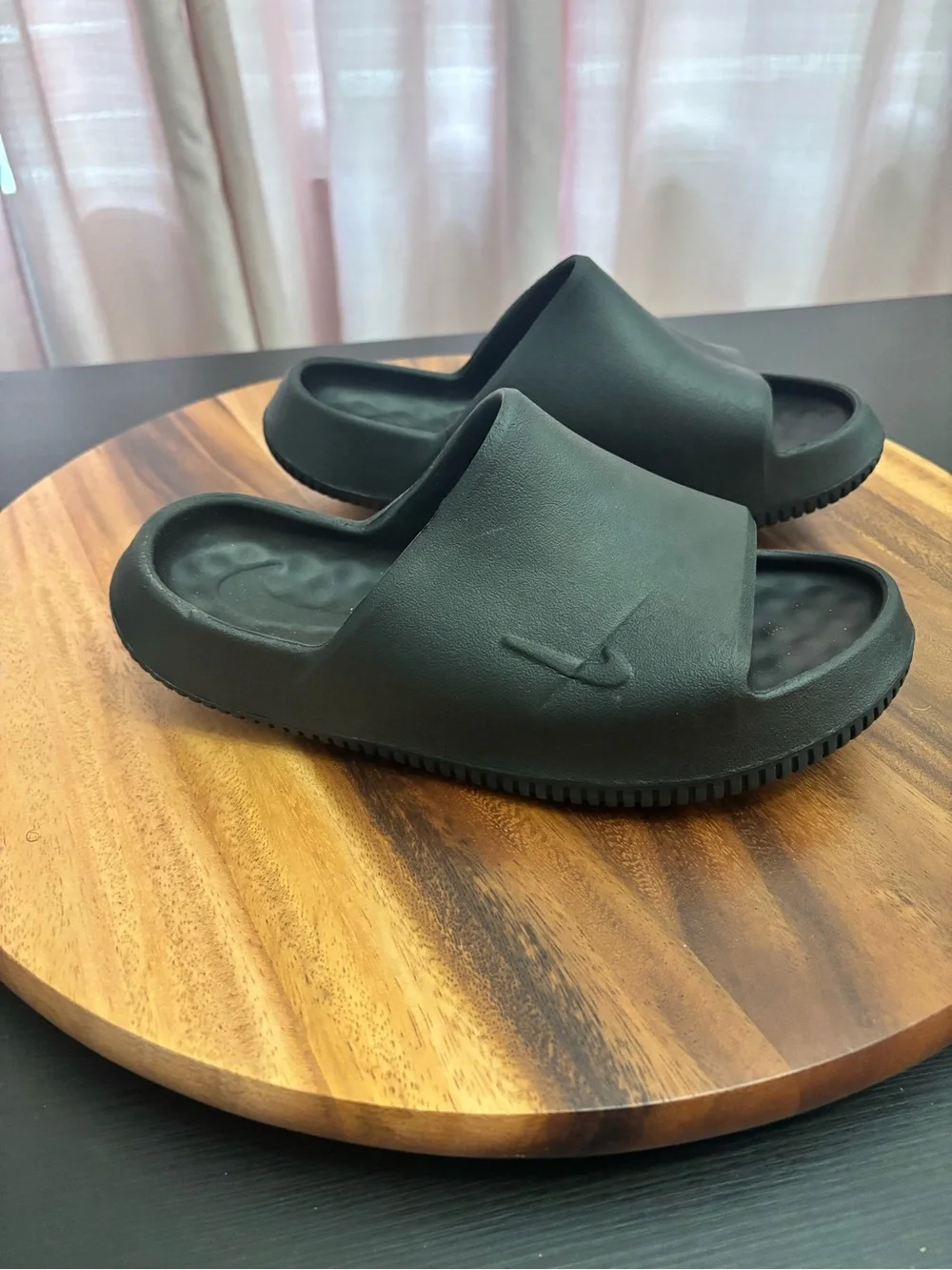 Nike Calm 2.0 Black Slides Youth 6